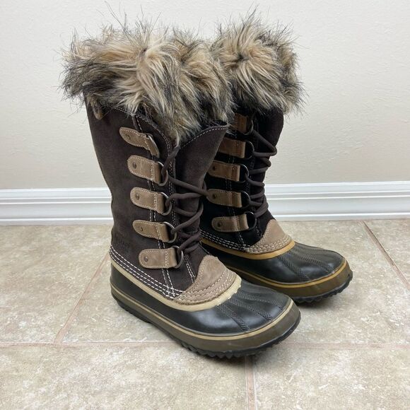 Sorel Joan of Arctic 1540 Insulated Winter Snow Boots - Picture 1 of 6